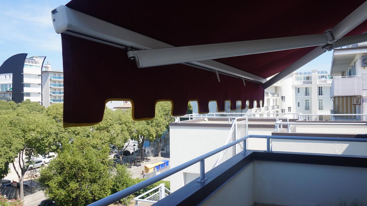 Hotel Blue Marine Lignano Sabbiadoro Luaran gambar
